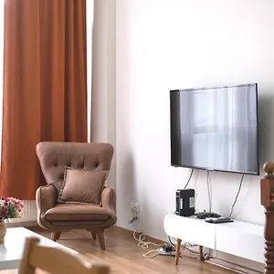 Garden Duplex With Netflix Close To Taksim,bomonti , اسطنبول تركيا