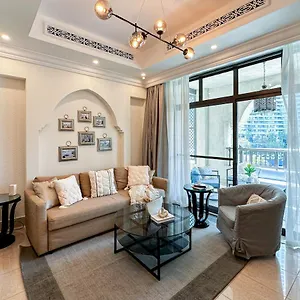 Higuests - Glamorous Apt With Partial Views Of Burj Khalifa , دبي الإمارات العربية المتحدة